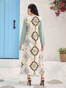 Al Najma Notch Neck Long Sleeve Dress - Green - View 2