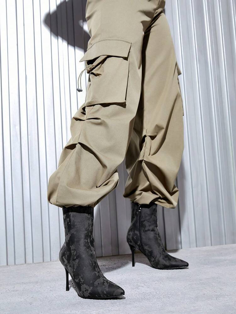Women's Fashionable Black Pointed Toe Thin High Heeled Boots