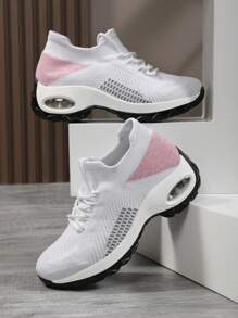 Ladies' Fashionable New Style Breathable Slip-On Sport Shoes - White - View 4
