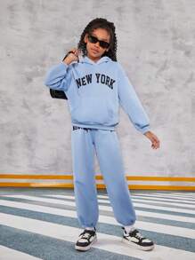青少女街頭風格針織鬆身連帽衫和運動長褲套裝,印有字母圖案 - 淺藍色 - 查看 5