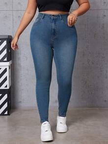 CovetEZ 大尺碼水洗修身牛仔褲 - 中等水洗藍 - 查看 3