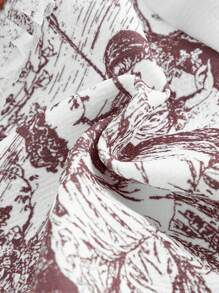 SHEIN MOD Camiseta Sin Mangas Para Mujer Con Inserciones De Encaje Y Estampado De Personajes