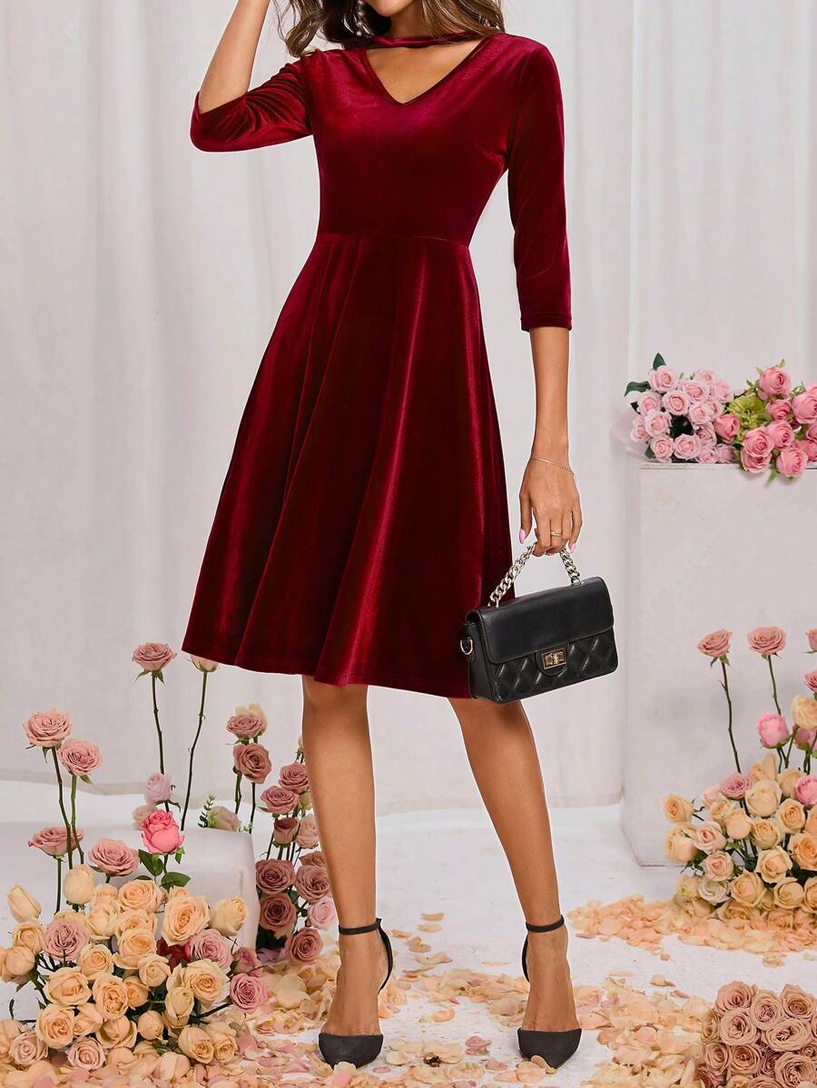 SHEIN Clasi Women's Choker Neck Velvet Red Dress - Red - View 1