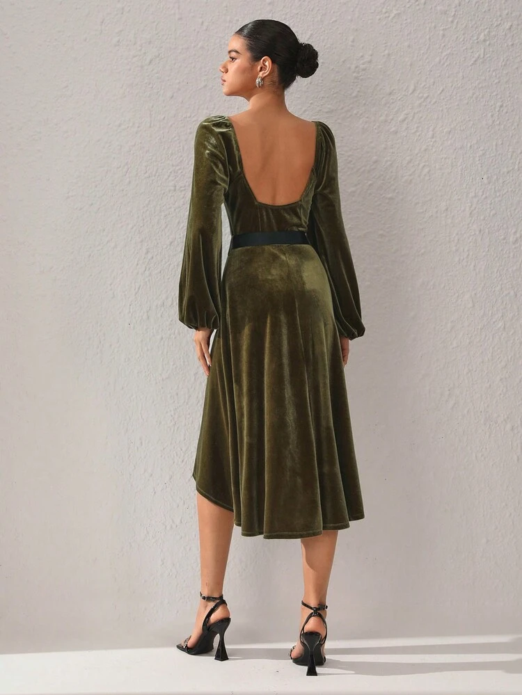 Designer Women's Velvet Sweetheart Neck Lantern Sleeve Dress,Elegant Dress,Fall New Year Eve Outfit, For Autumn & Winter, Holiday, Party