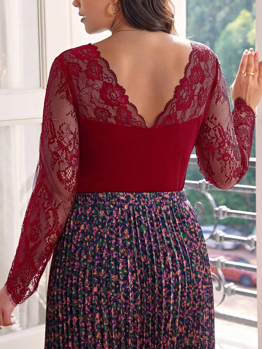 SHEIN Frenchy 大尺碼女裝長袖蕾絲拼接連身衣