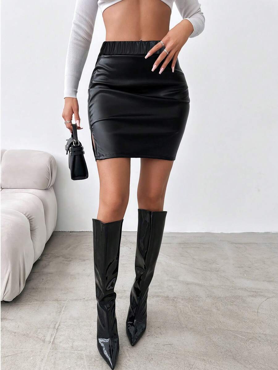 EURMUSE Women's Fashionable Versatile Solid Color Skirt - Black - View 1