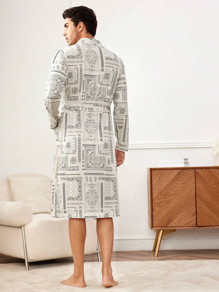 Men's Paisley Print Robe With Two Pockets And Waist Belt