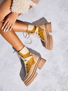 1雙時尚靴子 - 黃色 - 查看 1
