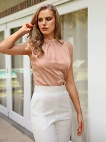 Anewsta 女用荷葉邊領口無袖上衣