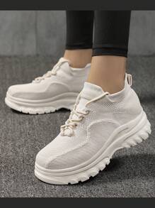 新春季到貨女款休閒運動鞋,具有透氣短襪式鞋面和高彈性eva鞋底,輕巧時尚 - 米色 - 查看 1