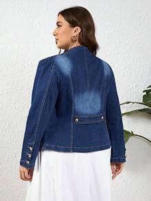 SHEIN Privé Kích thước lớn Nút Đồ trang trí Áo khoác denim Với Mở Mặt trước - Rửa nhẹ - Xem 2