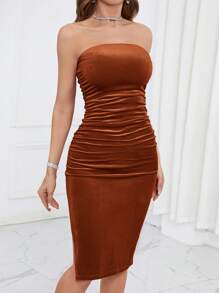SHEIN Privé 女士露肩褶皱紧身连衣裙 - 鏽棕色 - 查看 3
