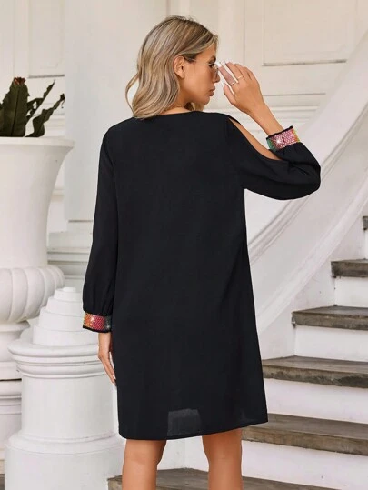 Women'S Colorblock Sequin Detail V-Neckline Hollow Out Sleeve Bodycon Dress