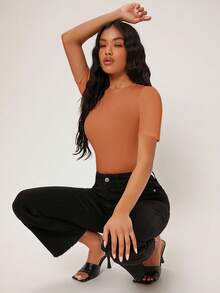 SHEIN BASICS 女士圓領短袖連身衣 - 棕色 - 查看 3