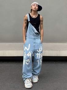 Manfinity EMRG Men's Digit Printed Loose Denim Overalls , Baggy Overall , Letter Light Blue Disco Street Wear Rapper - Light Wash - View 3