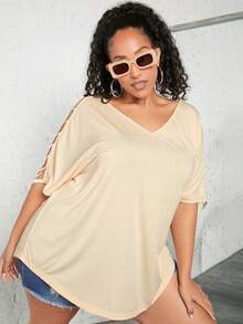 SHEIN CURVE+ Plus Size Solid Color Hollow Out Sleeve T-Shirt - Beige - View 5