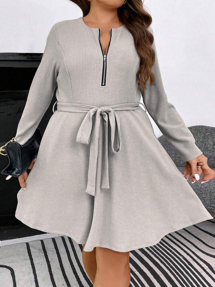 Plus Size Solid Color Ribbed Knit Dress With Front Zipper And Belt