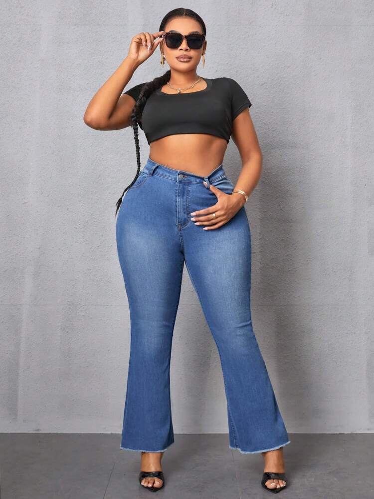 Plus Size Elastic Ripped Flared Jeans