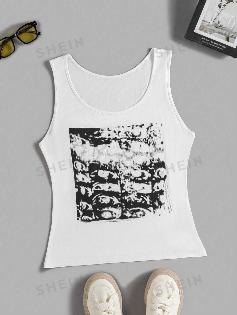 SHEIN EZwear Camiseta Sin Mangas Estampada De Talla Grande