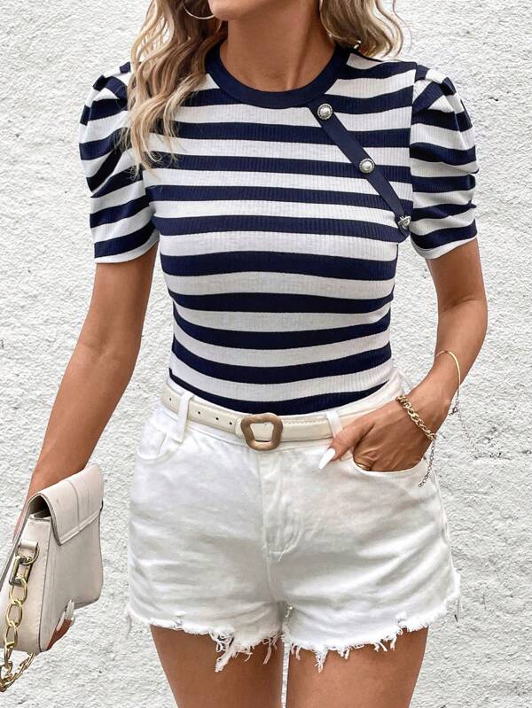 SHEIN Clasi Women's Striped Puff Short Sleeve T-Shirt With Button Decoration