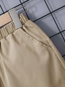 SHEIN Tween男孩休閒舒適2入組t恤和短褲套裝 - 卡其色 - 查看 6