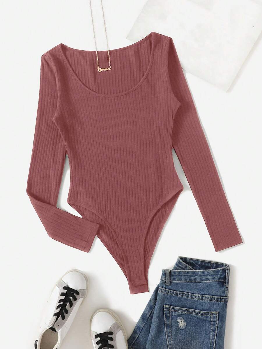 Solid Scoop Neck Ribbed Knit Bodysuit - 棕色 - 查看 1