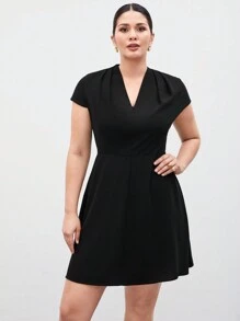 BizChic Plus Size Women'S Solid Color Work Fold Pleated V-Neck Dress - Black - View 3