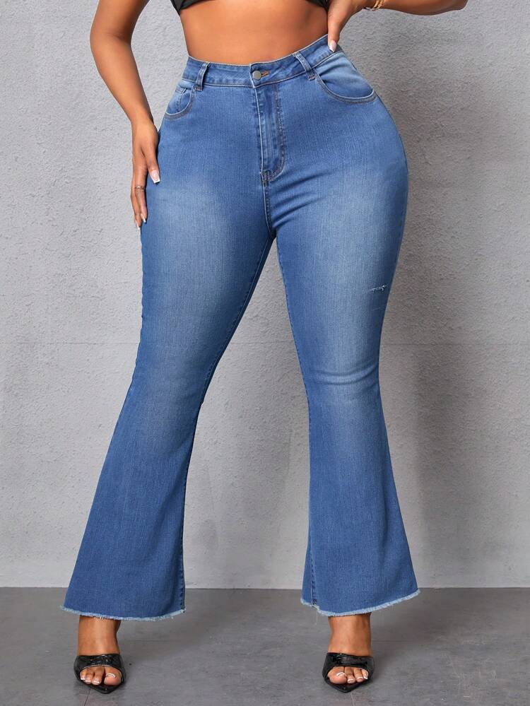 Plus Size Elastic Ripped Flared Jeans