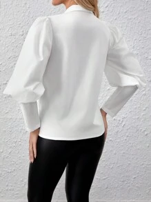 SHEIN Privé Của phụ nữ Màu thuần Tay áo chân cừu Áo sơ mi - trắng - Xem 2