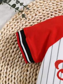 SHEIN Unisex Baby Letter Print Color Block Short Sleeve Bodysuit With Shoulder Detail - Red and White - View 4