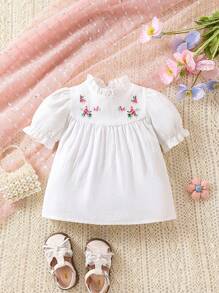 SHEIN Baby Girl Comfortable Nature-Inspired Linen Embroidered Blouse