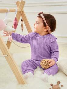 SHEIN 新生嬰兒女寶寶純色荷葉邊綁帶瑞脈襯衫,褲子和發帶3件套裝 - 紫色 - 查看 12