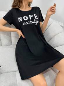 休闲短袖女士睡裙睡衣连衣裙，带字母印花和圆领