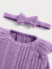 SHEIN 新生嬰兒女寶寶純色荷葉邊綁帶瑞脈襯衫,褲子和發帶3件套裝 - 紫色 - 查看 9