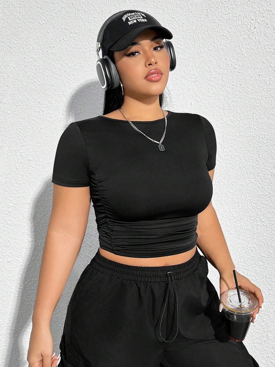 SHEIN EZwear Plus Size Women's Round Neck Basic High-Stretchy Crop Top T-Shirt - Black - View 1