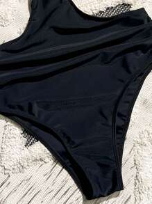 SHEIN Swim Quý cô Áo tắm một mảnh Với Khối màu Thiết kế , 3D Hoa Đồ trang trí Và Xu hướng: Cắt giảm Chi tiết - màu đen - Xem 3