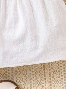 SHEIN Baby Girl Comfortable Nature-Inspired Linen Embroidered Blouse