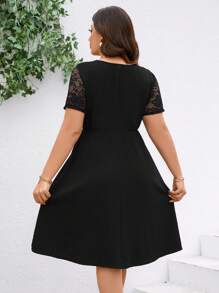 SHEIN Clasi Plus Size Elegant Women'S Patchwork Lace Short Sleeve Dress