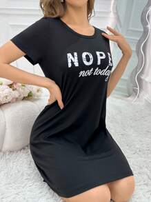 休闲短袖女士睡裙睡衣连衣裙，带字母印花和圆领