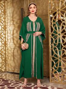 Al Najma 女式水溶蕾絲拼接蝙蝠袖浴袍,配腰帶 - 墨綠色 - 查看 6