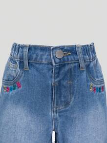 Bé gái Trung bình Denim mùa giặt Xanh Thêu Quần short Denim Với Fringe Hem - Rửa trung bình - Xem 7