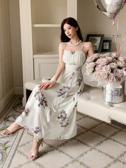 DAZY 女性用フローラル柄プリーツウエストキャミワンピース