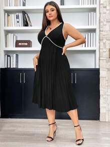 SHEIN Privé Women's Elegant Sleeveless Plus Size Dress For Spring/Summer - Black - View 5