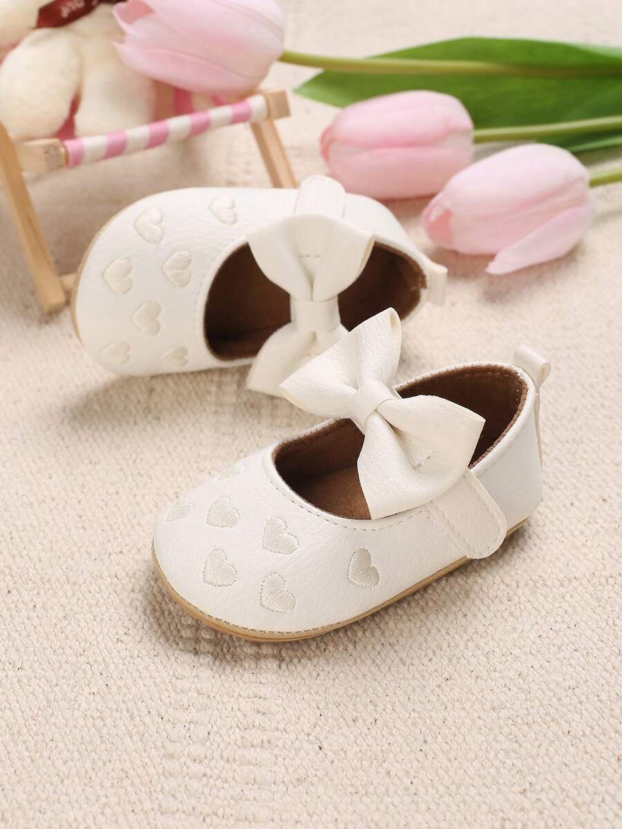 春秋款白色軟底公主鞋,心形印花和蝴蝶結設計,適用於0-1歲女嬰 - 白色 - 查看 1