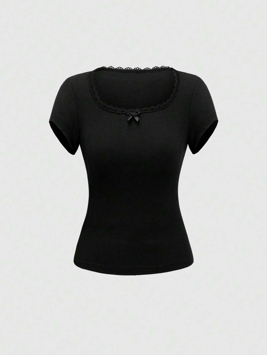 Sweetra Camiseta Feminina De Cor Sólida Com Detalhe De Renda - Preto - Visão 1