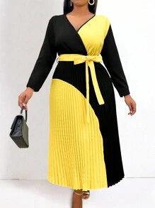 SHEIN Clasi 大码拼色百褶连衣裙 - 彩色 - 查看 2