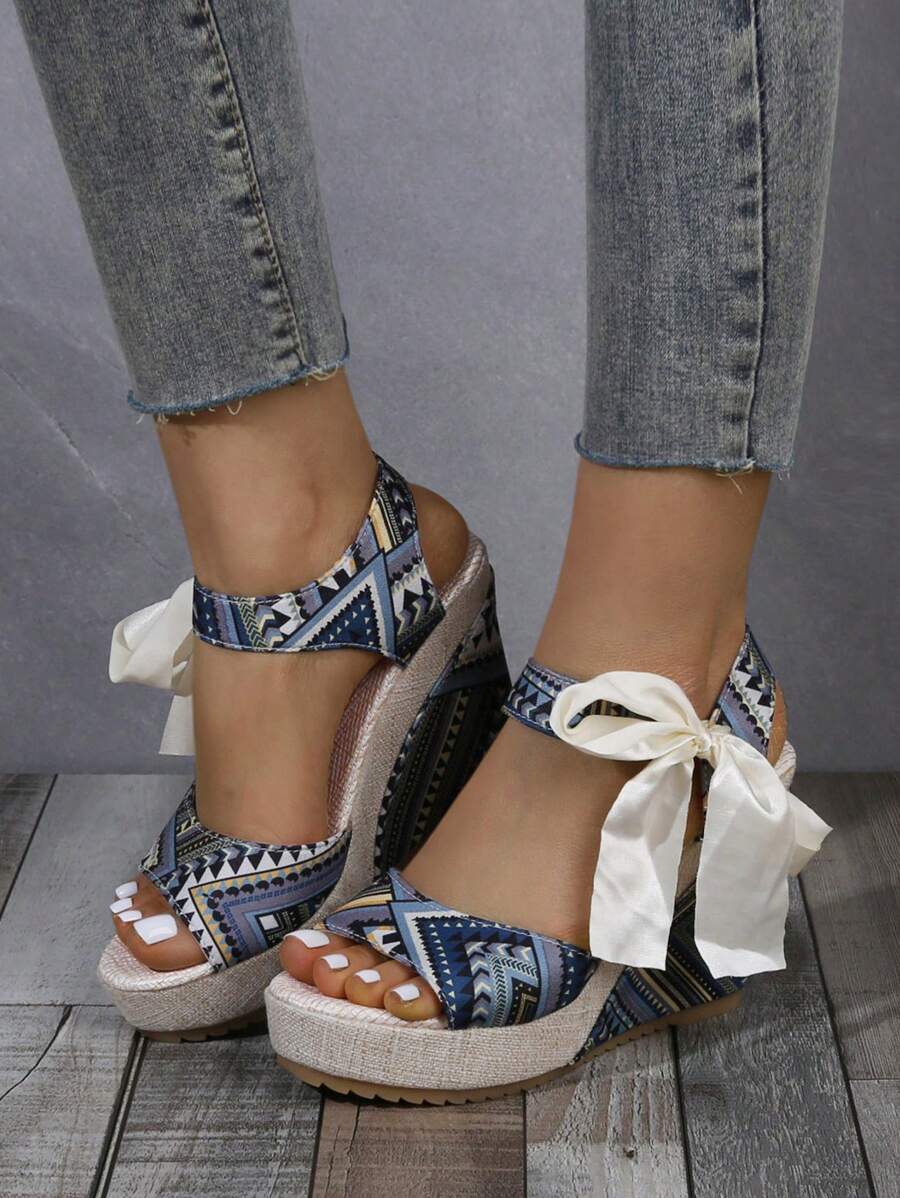 淑女時尚舒適圓頭淺藍色涼鞋,帶腳踝扣環,平底和楔形跟 - 彩色 - 查看 1