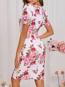 SHEIN Clasi Floral Print Sweetheart Neck Bodycon Dress - Multicolor - View 3