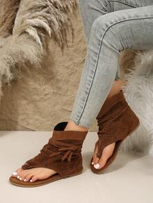 2024春夏女復古風格平底涼鞋,流蘇鏤空設計,趾環 - 棕色 - 查看 6