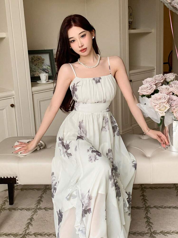 DAZY 女性用 フローラル柄プリーツウエストキャミワンピース、誕生日